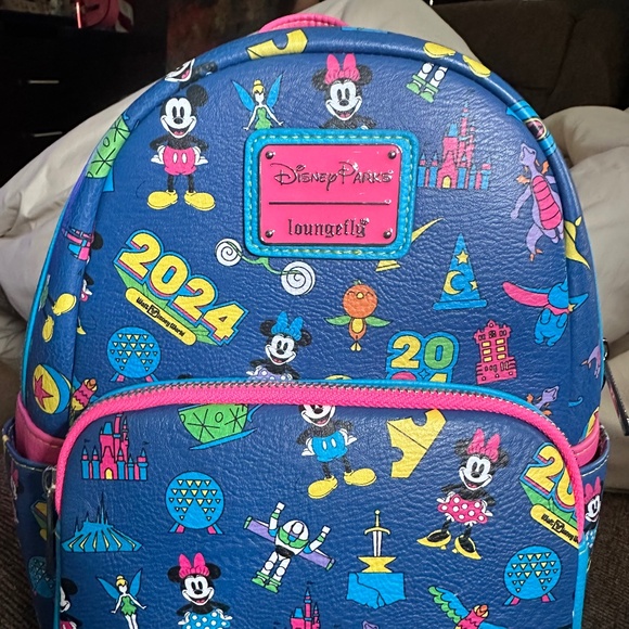 Disney Loungefly Mini Backpack - Picture 1 of 1
